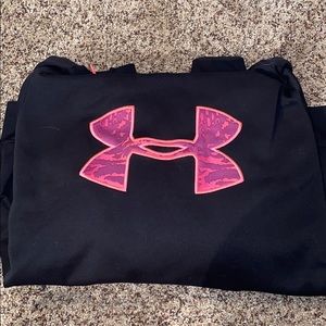 Under armour sweatshirt